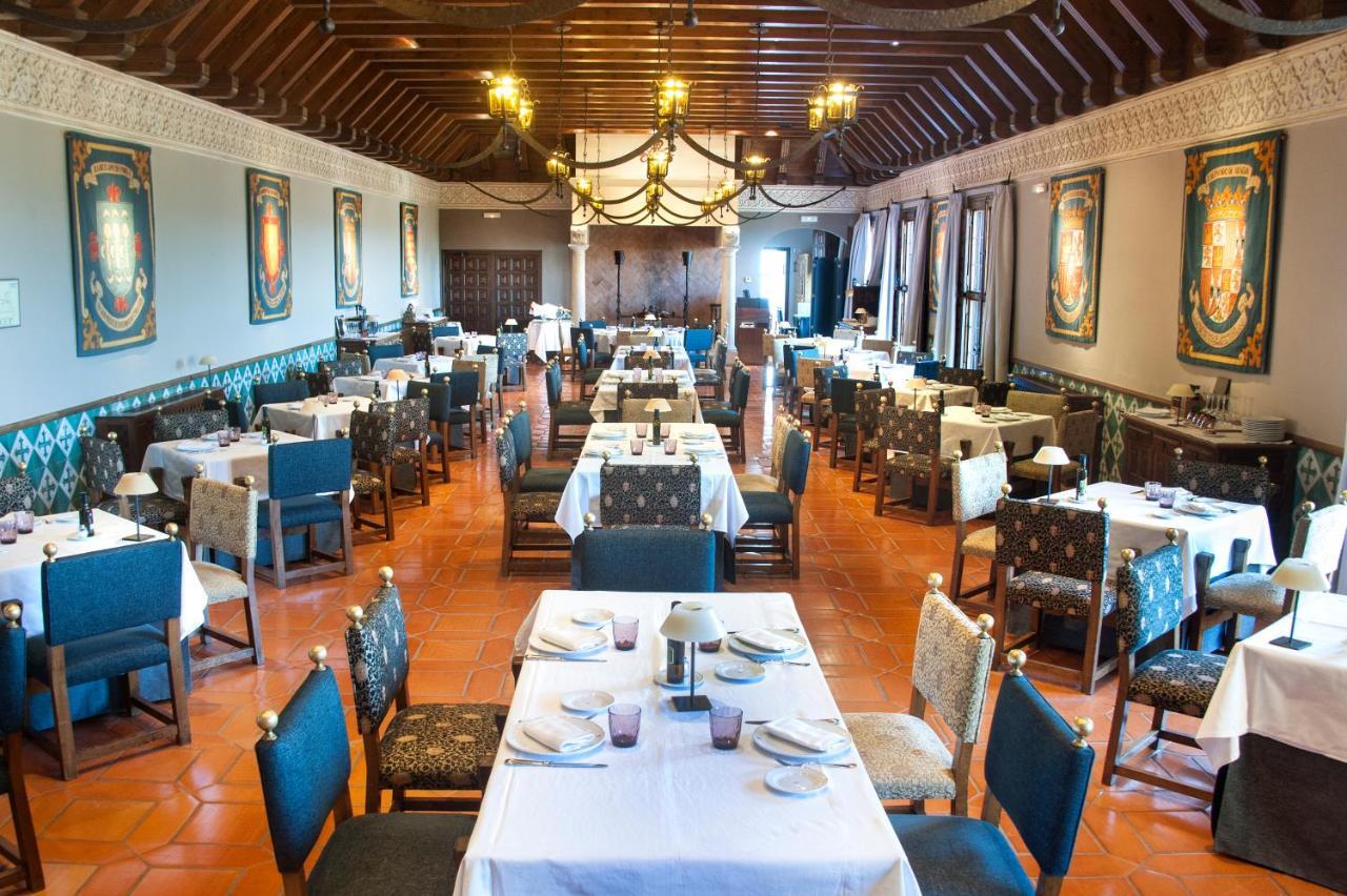 Parador De Alcaniz Ngoại thất bức ảnh
